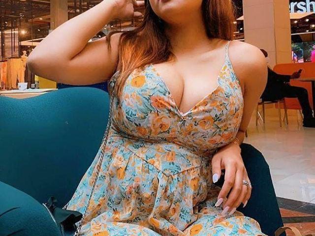call Girls In Sector 54 Noida 9599713271 Escorts 100% Genuine