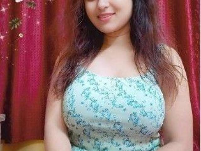 call Girls In Sector 77 Noida  9599713271 Escorts 100% Genuine