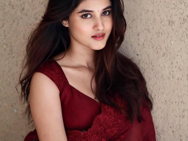 Call Girls In Akshar Dham 9711800081 Escort Service