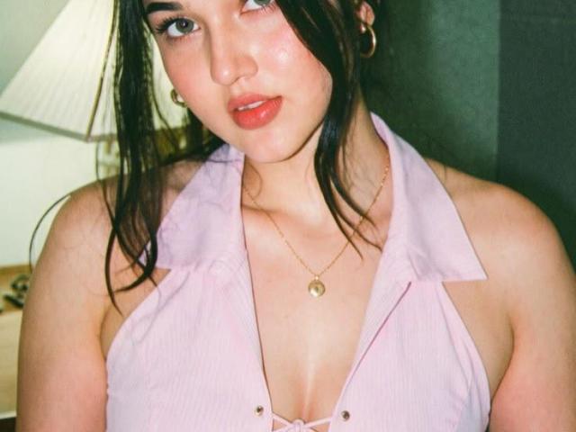 Call Girls In Mayur Vihar Phase 1 Extension 9711800081 Escort Service