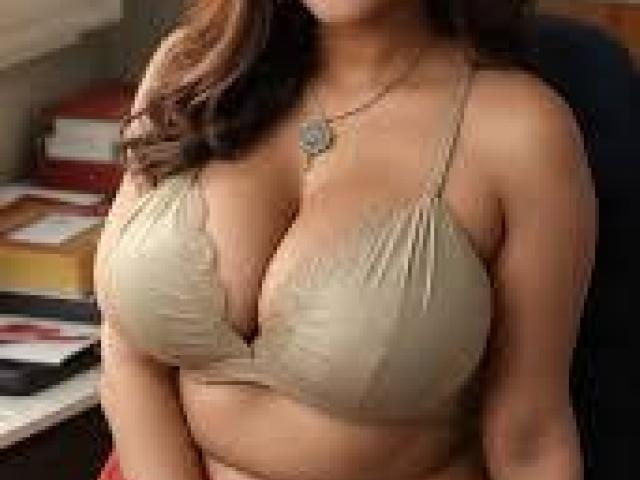 THE GIRLFRIEND EXPERIENCE CALL GIRLS IN EAST OF KAIALSH , DELHI ⑨⑤④⓪-⑨⑧⑦⑥②④