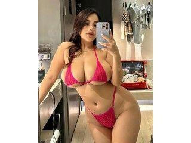 Rꦿyal￣Call, Girls In Sarojini Nagar- 7428095640′ Escorts 24/7 Service In Delhi Ncr