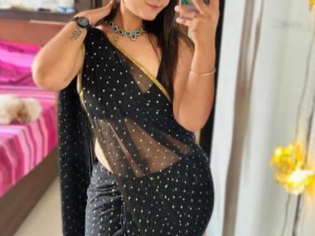 Call Girls In Green Park ((9217485844)) Escort Service Delhi