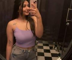 Call Girls in Noida Sector 52 Metro Station 9220134599 Escorts Service