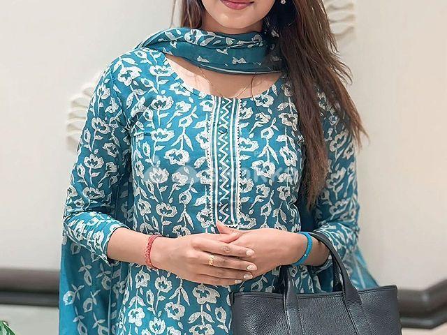 Call Girls In Delhi꧁ 956//O84//1O//54꧁Call Girls 69 Service