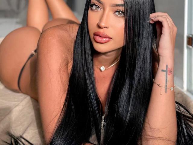 9958659377, High-Profile' Call Girl in Greater Kailash