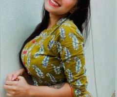 Call Girls in ShaStri NaGar ₰≛9911107661≛₰ Delhi ...