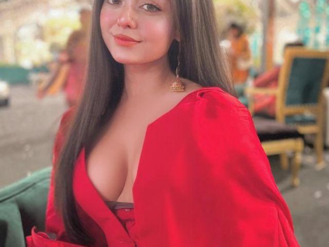 Call Girls In KesHav PuRam ❄️9911191017❄️ Escorts ...
