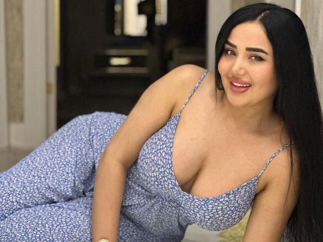 Call Girls Escort in Khan Market | 9958659377