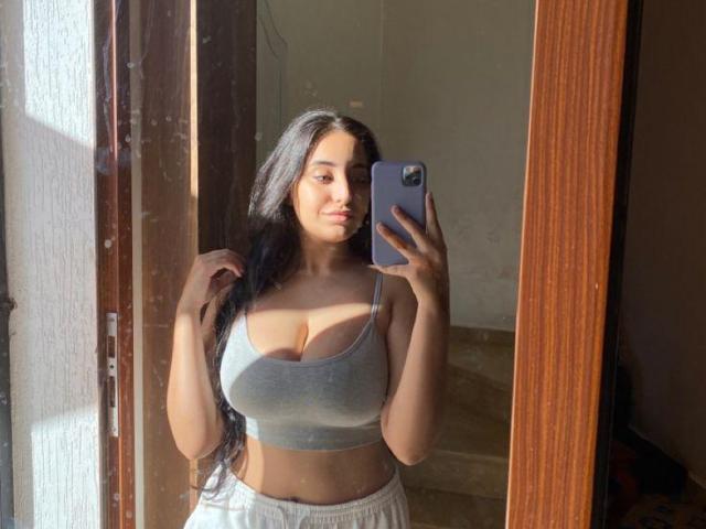 Call Girls in Maharani Bagh 9599632723' High Profile Escorts Service